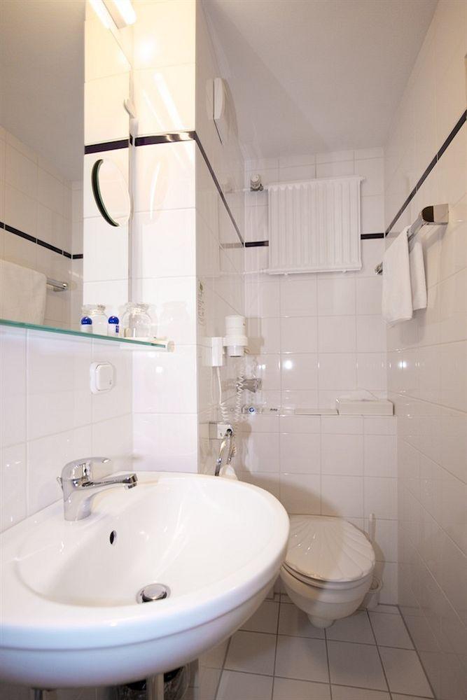 פרנקפורט Falk Hotel מראה חיצוני תמונה