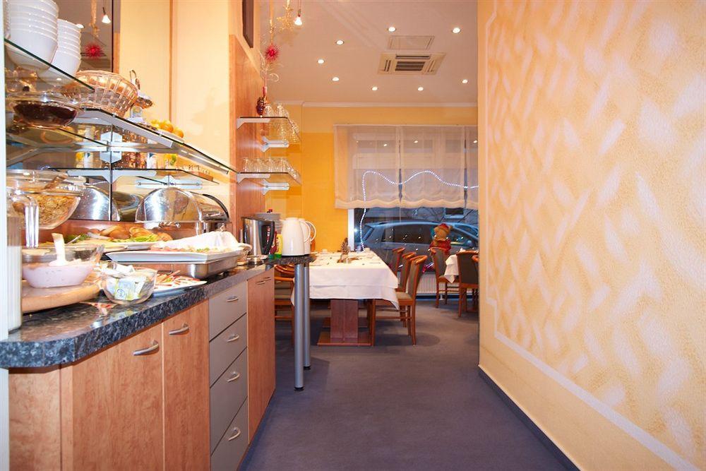 פרנקפורט Falk Hotel מראה חיצוני תמונה