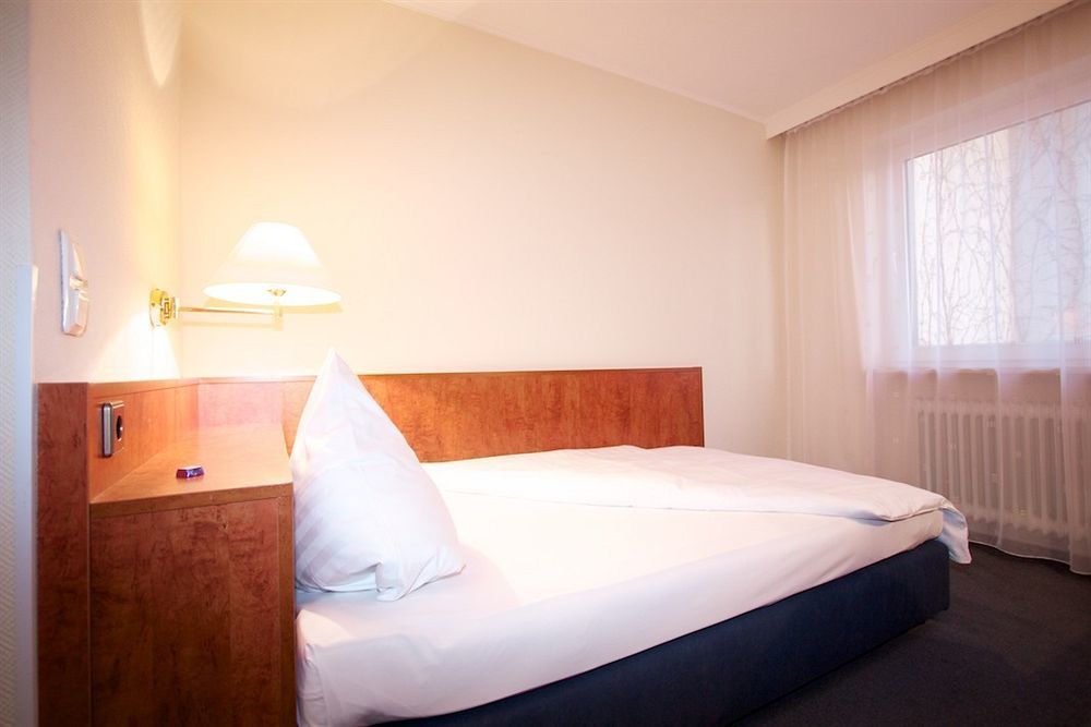פרנקפורט Falk Hotel מראה חיצוני תמונה