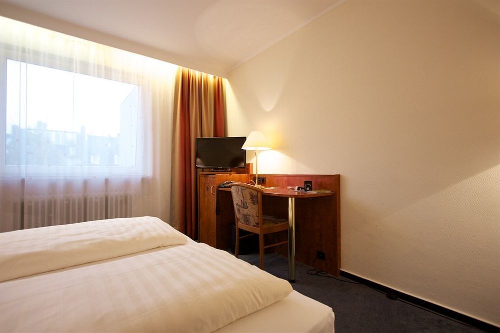 פרנקפורט Falk Hotel מראה חיצוני תמונה